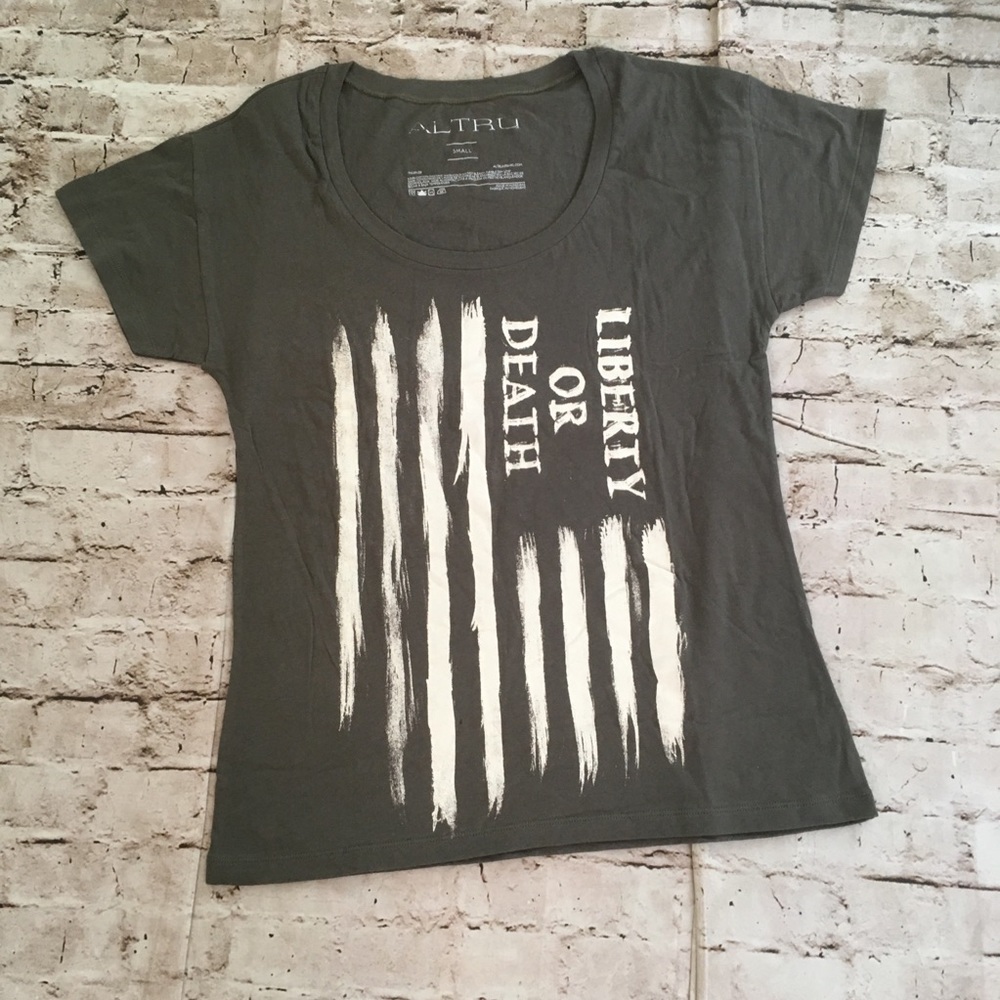 ALTRU liberty army green cotton top